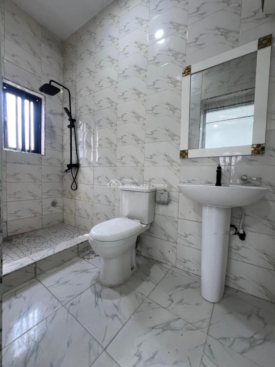 Serviced and Spacious 2 Bedroom Apartment with 2 Balconies, Ilasan, Ikate-lekki, Ilasan, Lekki, Lagos, Flat / Apartment for Rent