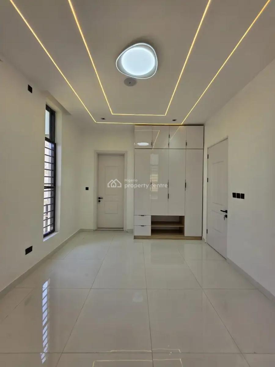 Well Bulit 5bebroom Fully Detached Duplex with Bq., Lekki, Lagos, House for Sale