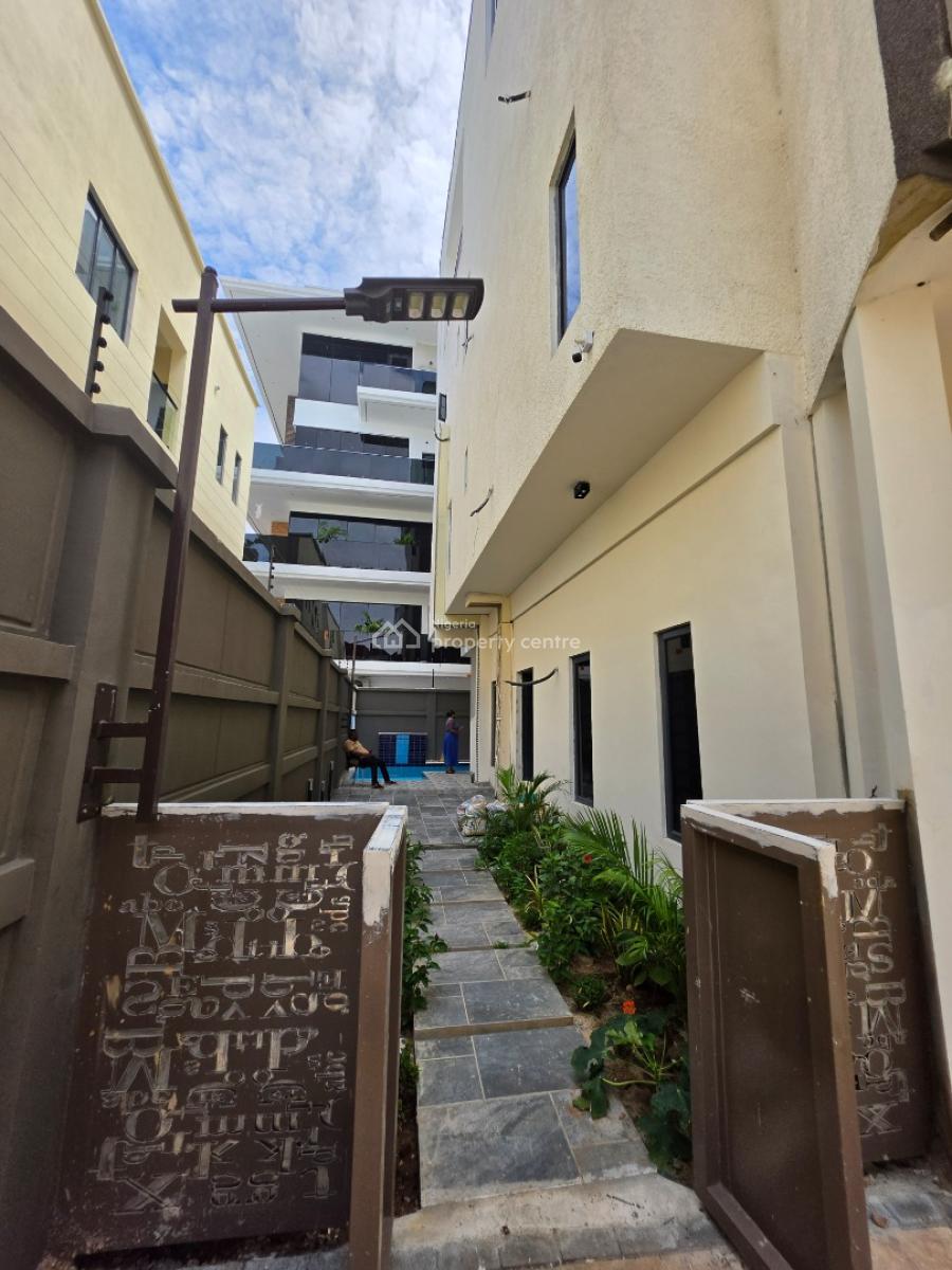Luxury 5 Bedroom Fully Detached Duplex in a Mini Estate, Off Queens Drive, Old Ikoyi, Ikoyi, Lagos, Detached Duplex for Sale