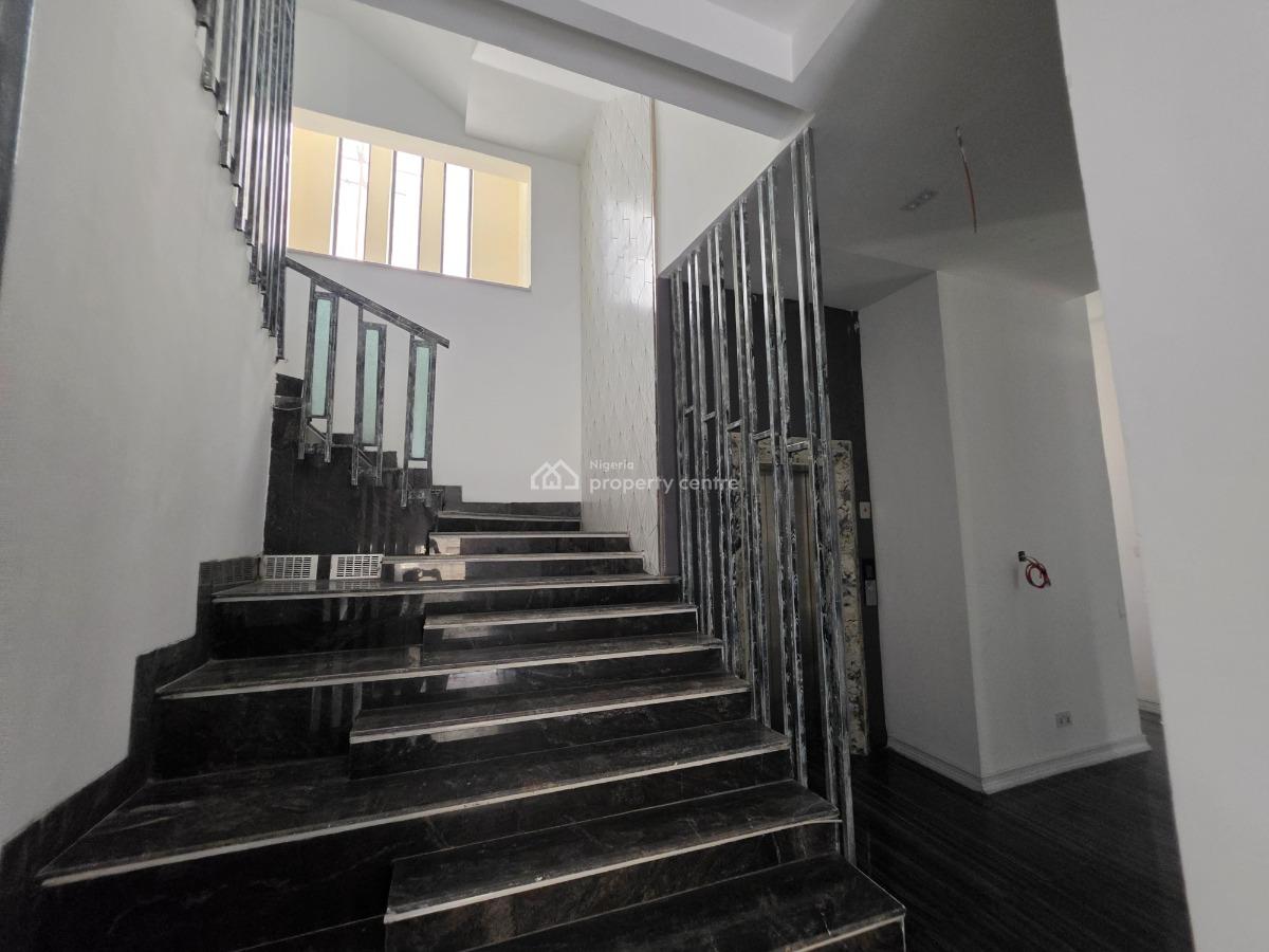 Luxury 5 Bedroom Fully Detached Duplex in a Mini Estate, Off Queens Drive, Old Ikoyi, Ikoyi, Lagos, Detached Duplex for Sale