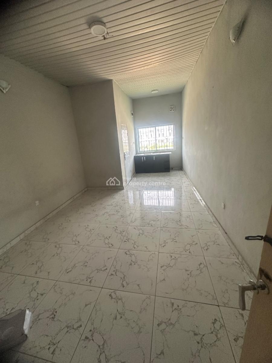 Newly Renovated Room and Palour Available, Chevron Alternative Route, Idado, Lekki, Lagos, Mini Flat (room and Parlour) for Rent