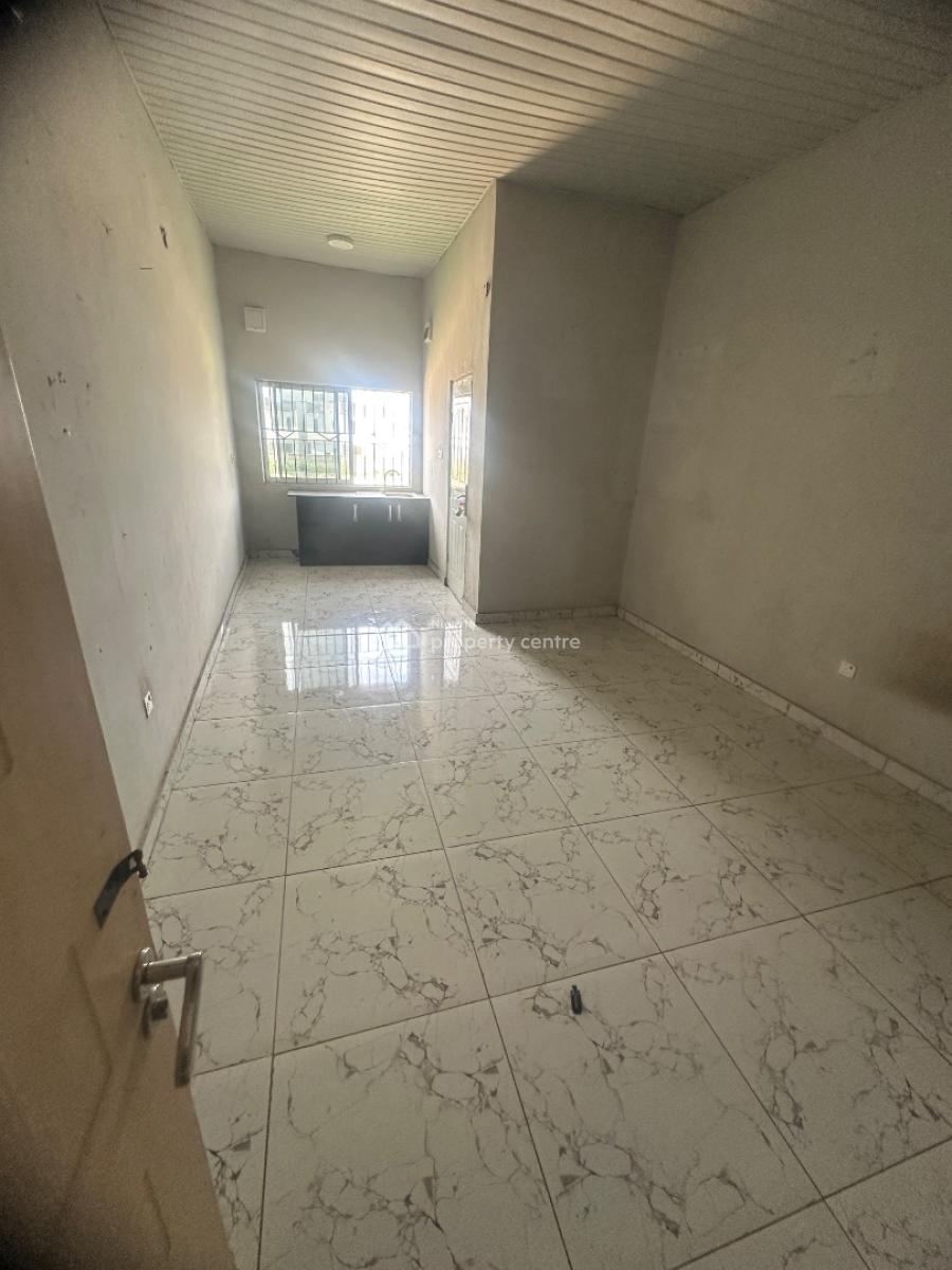 Newly Renovated Room and Palour Available, Chevron Alternative Route, Idado, Lekki, Lagos, Mini Flat (room and Parlour) for Rent