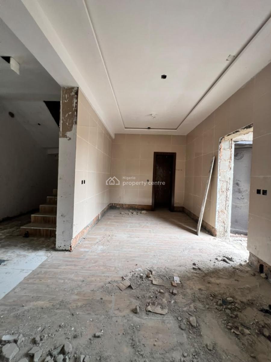 Family Friendly 4 Bedroom Maisonette with Elevator, Victoria Island (vi), Lagos, House for Sale