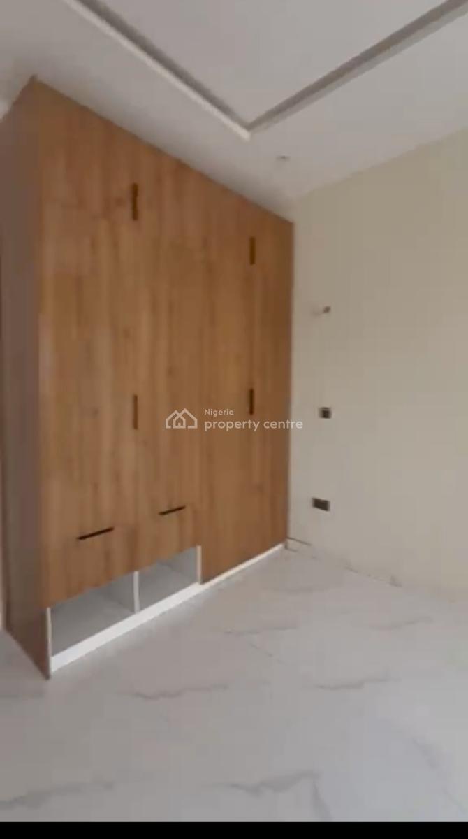 Luxury Newly Built 2 Bedroom Flat Upstairs, Sangotedo Blenco, Ajah, Lagos, Flat / Apartment for Rent