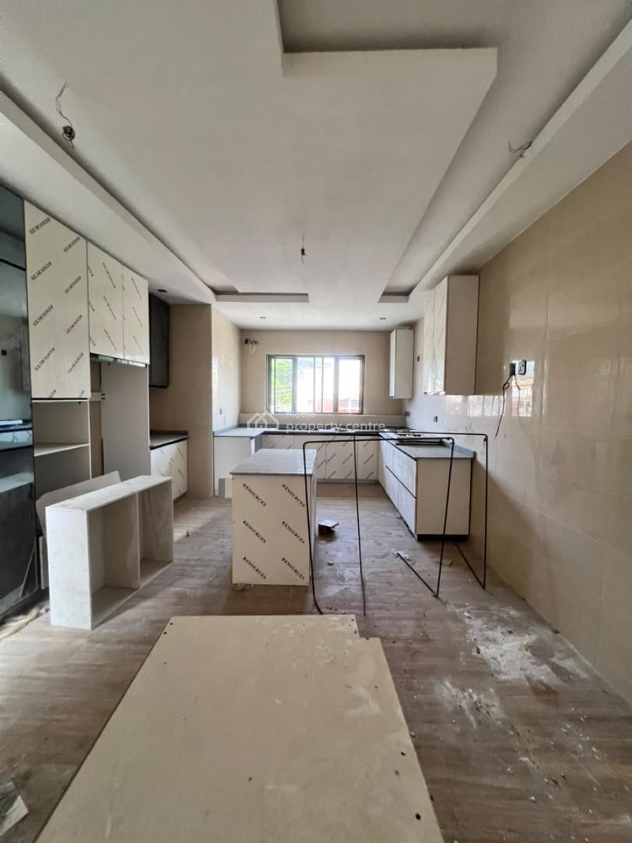 Self Compound 4 Bedroom Terrace with Elevator & Bq, Victoria Island (vi), Lagos, Terraced Duplex for Sale