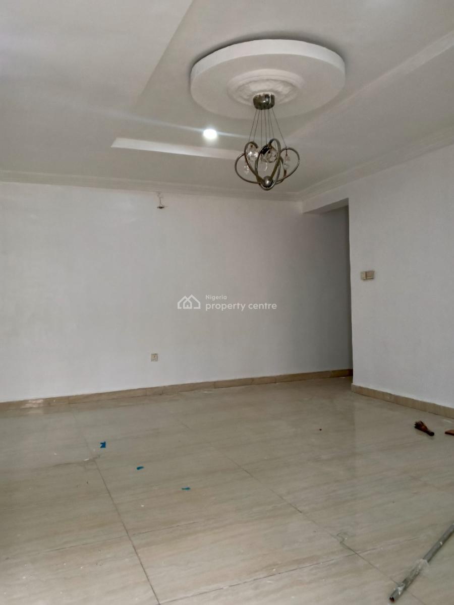 Well Renovated 2 Bedroom Apartment, Guzape District, Abuja, Flat / Apartment for Rent