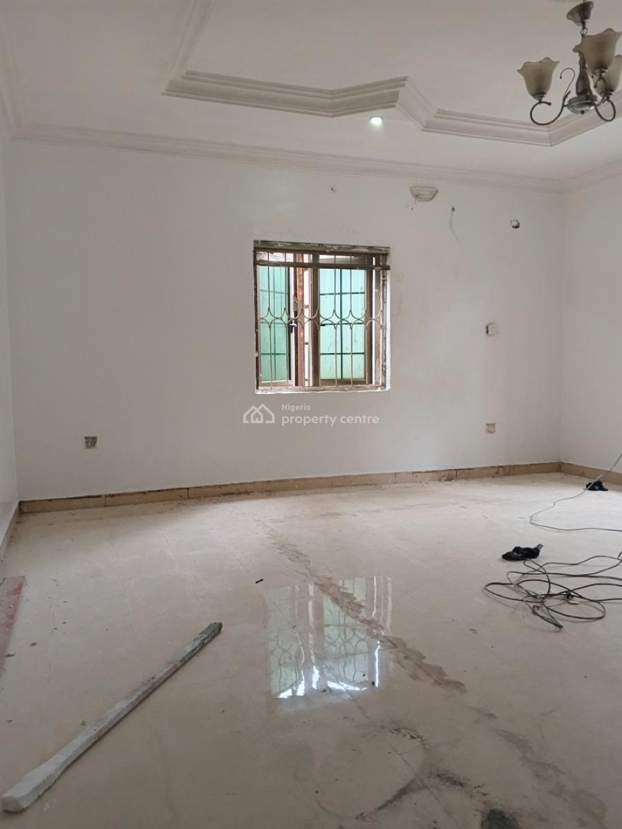 Well Renovated 2 Bedroom Apartment, Guzape District, Abuja, Flat / Apartment for Rent