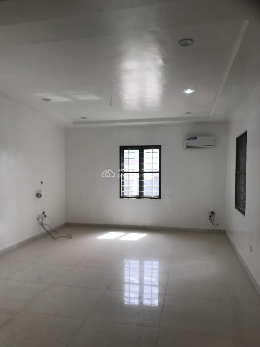 Luxury Serviced 4 Bedrooms Terrace Duplex with Bq, Jahi, Abuja, Terraced Duplex for Rent