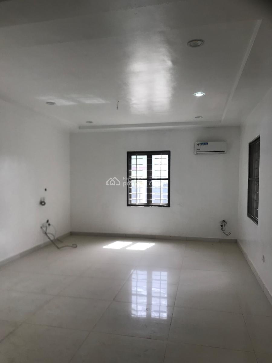 Luxury Serviced 4 Bedrooms Terrace Duplex with Bq, Jahi, Abuja, Terraced Duplex for Rent