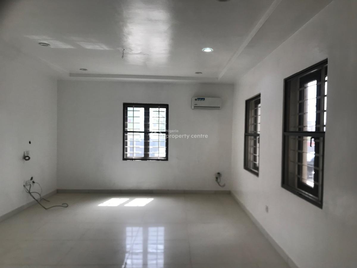 Luxury Serviced 4 Bedrooms Terrace Duplex with Bq, Jahi, Abuja, Terraced Duplex for Rent