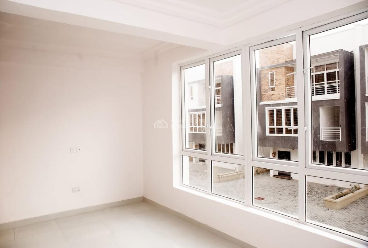5 Bedroom Semi Detached Duplex, Western Foreshore Estate, Osapa, Lekki, Lagos, Semi-detached Duplex for Sale