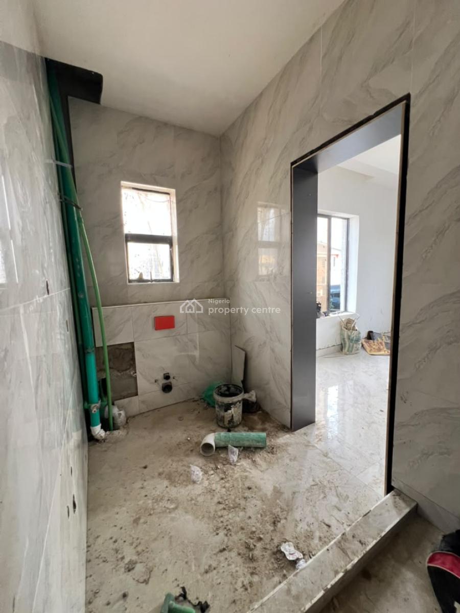 Expansive 3 Bedroom Apartment with Bq, Pool, Gym, Elevator & Balcony, Victoria Island (vi), Lagos, Flat / Apartment for Sale