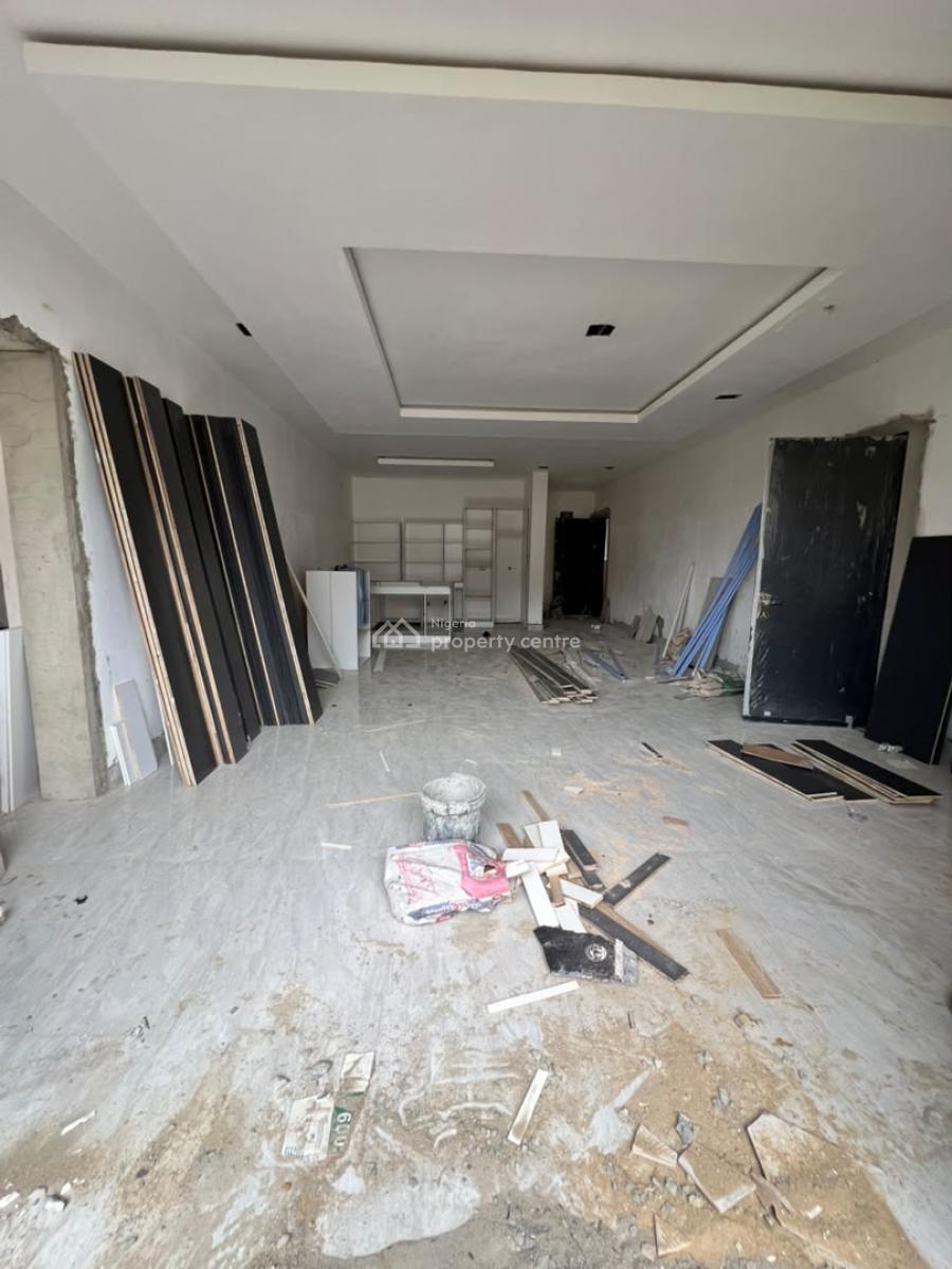 Spacious 2 Bedroom Apartment with Pool, Gym, Elevator & Balcony, Victoria Island (vi), Lagos, Flat / Apartment for Sale