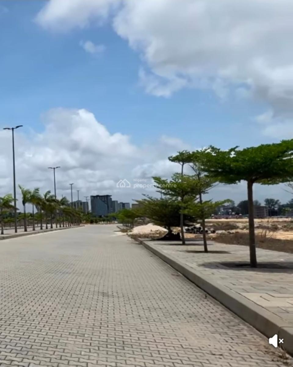 17,000m² Bareland Option to Sell Plots of 3,000m². Dues: All Dues Paid, Eko Atlantic City, Lagos, Mixed-use Land for Sale