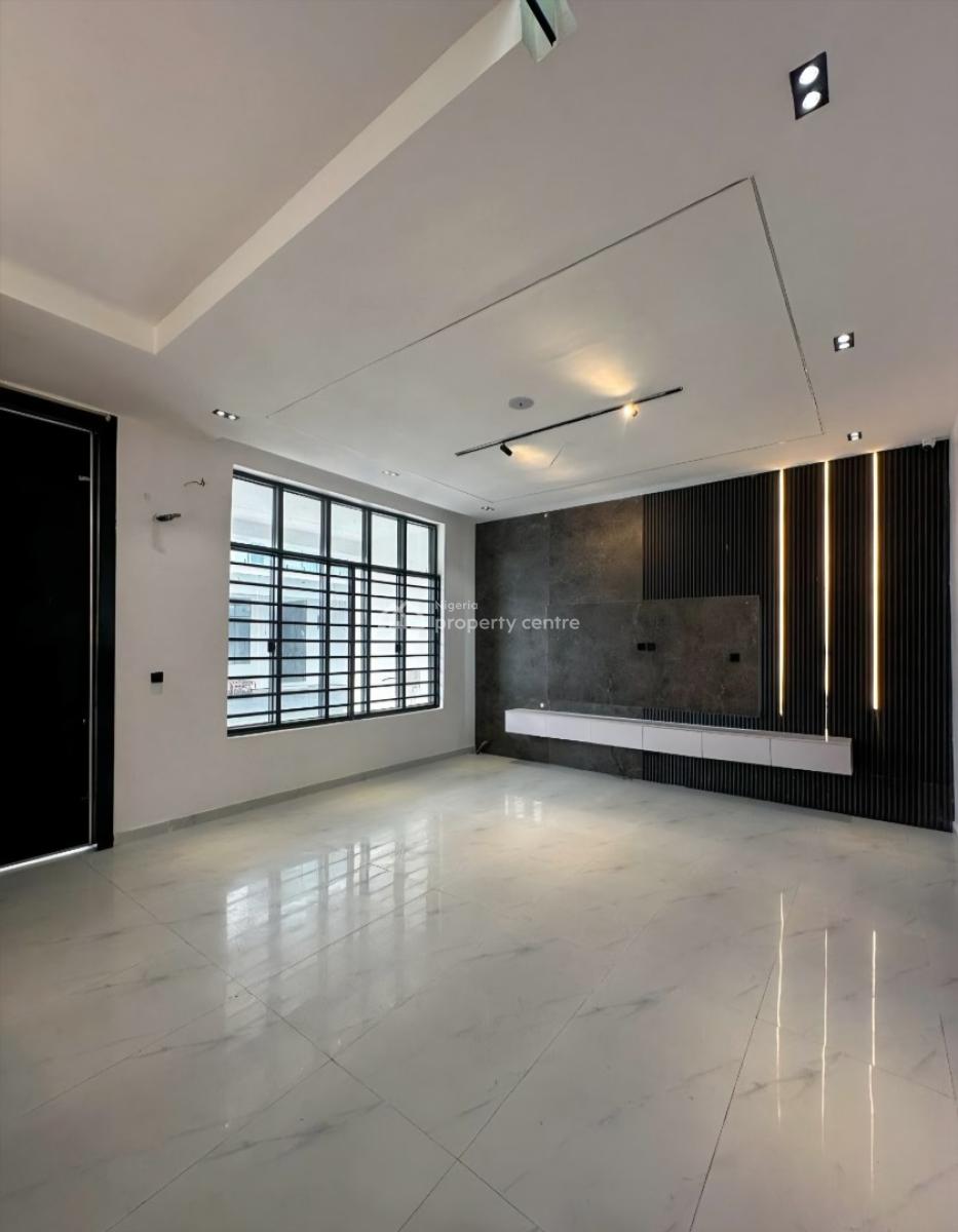 Luxurious 4-bedrooms Semi-detached Detached Duplex with Bq, Ikota, Lekki, Lagos, Semi-detached Duplex for Sale