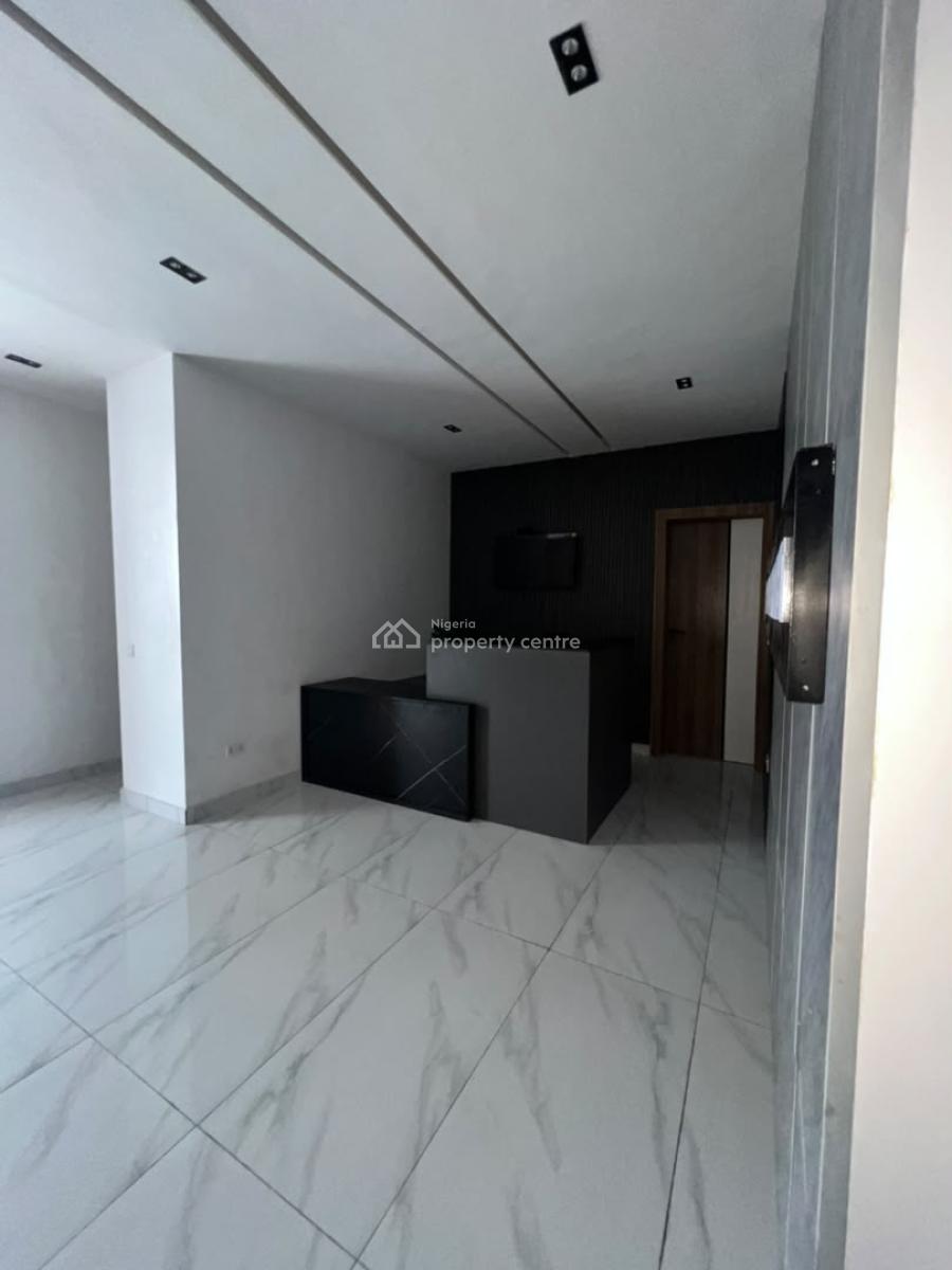 Stunning 2 Bedroom Apartment with Pool, Gym, Elevator & Concierge, Victoria Island (vi), Lagos, Flat / Apartment for Sale