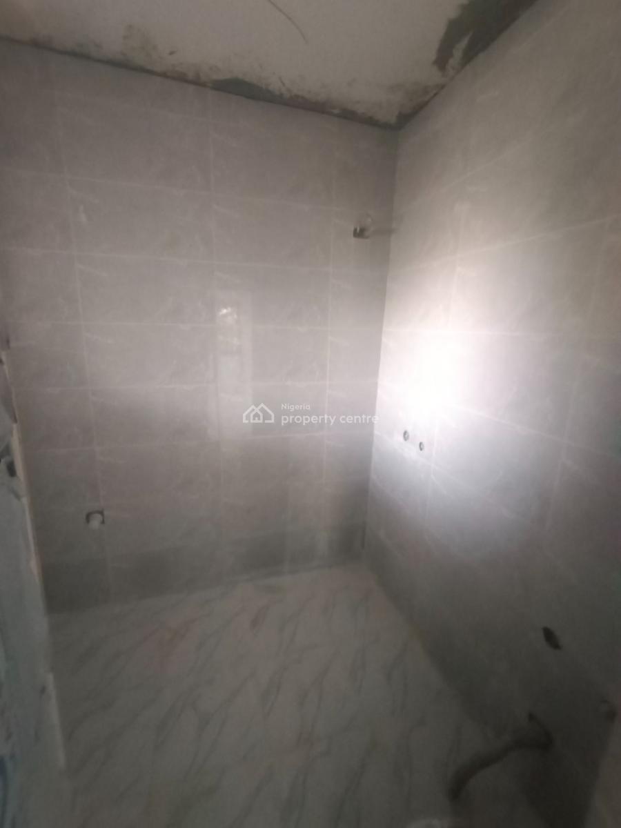 Spacious 2 Bedroom Apartment Upstairs, Thomas Estate, Ajah, Lagos, Flat / Apartment for Rent