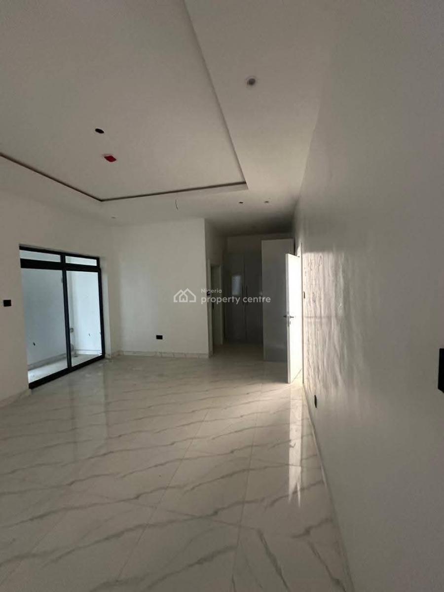 Serviced 3 Bedroom+bq with Pool & Elevator, Off Admiralty Way, Lekki Phase 1, Lekki, Lagos, Flat / Apartment for Sale