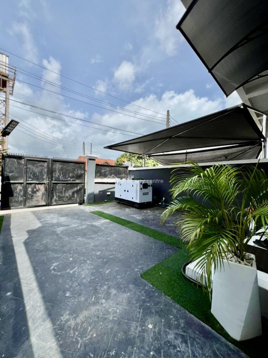 Private Compound; Fully Furnished with  Stable Power, Ikota, Lekki, Lagos, House for Rent