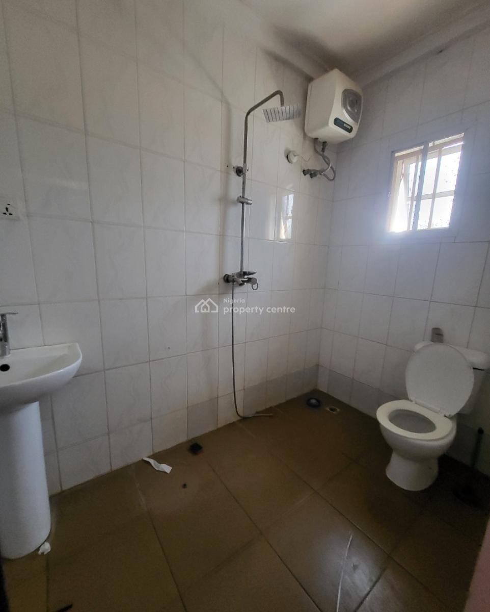 Luxurious Massive 2bedroom Flat, By American International School, Durumi, Abuja, Flat / Apartment for Rent