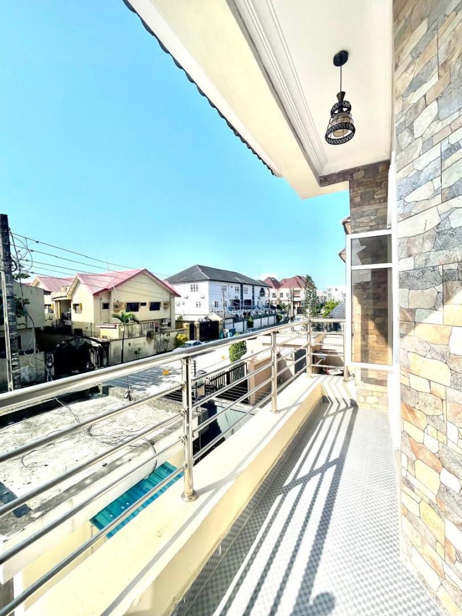 Spacious and Clean with B Q, Gate Gate and Self Compound, Ikota, Lekki, Lagos, Detached Duplex for Rent