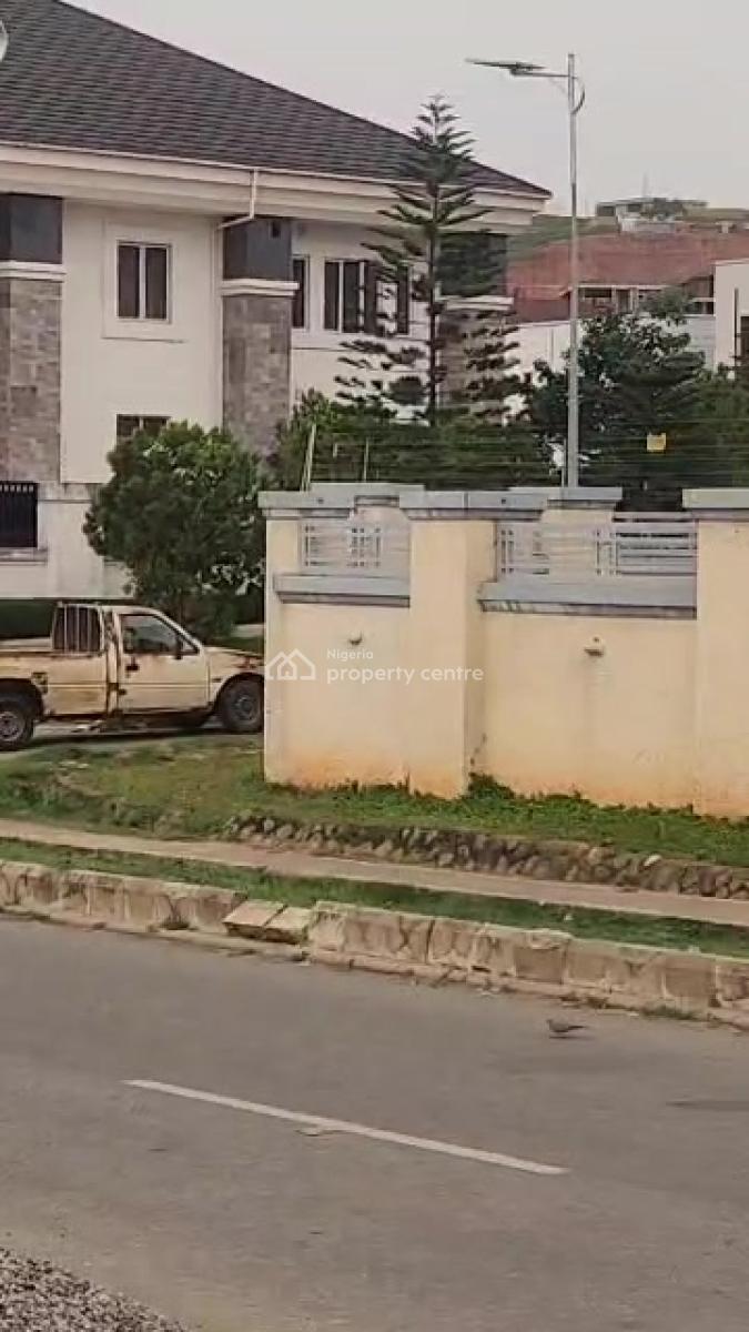 Prime Residential Plot, By Amakas Mall, Guzape District, Abuja, Residential Land for Sale