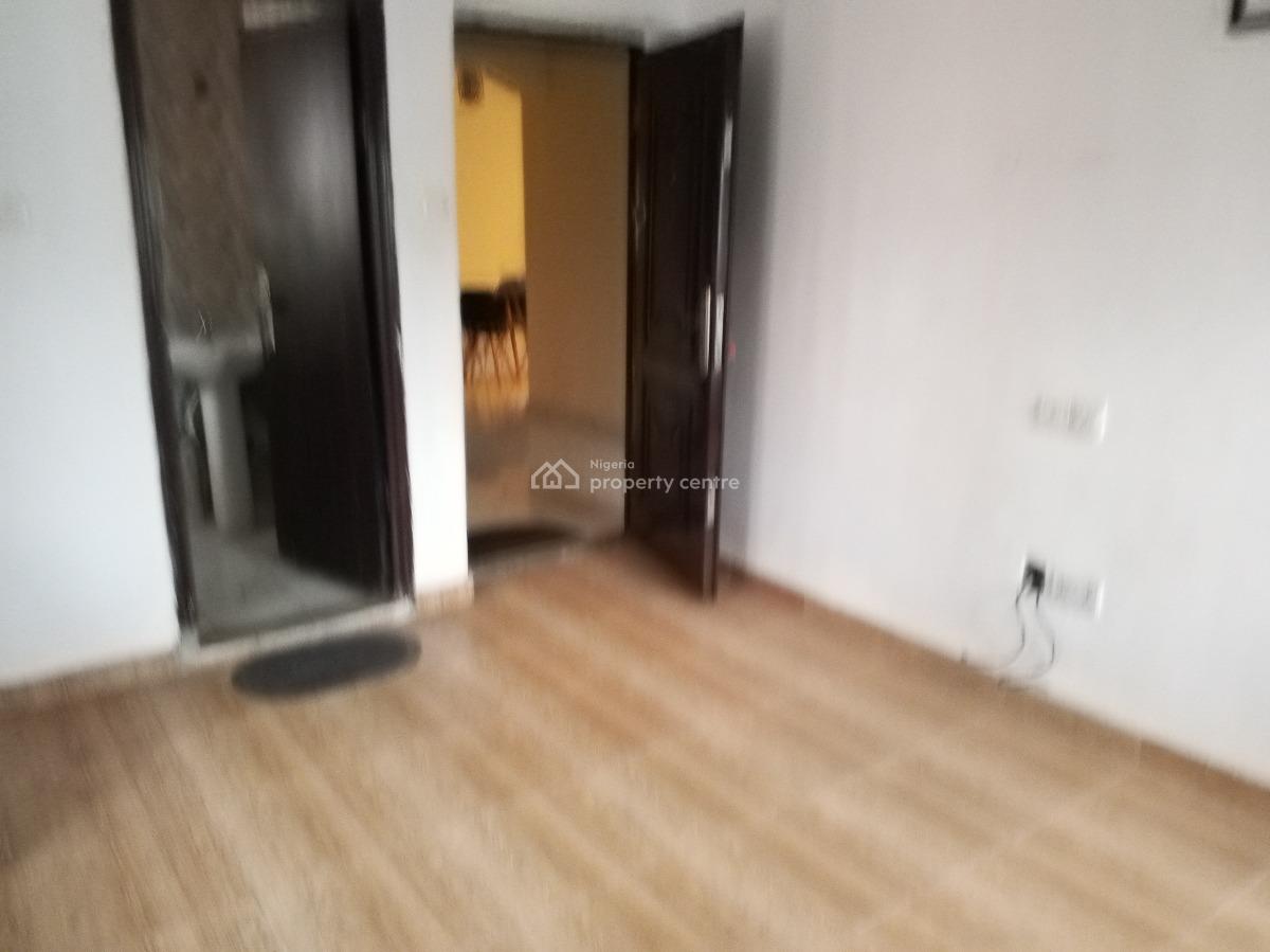 Beautiful 2 Bedroom Apartment Upstairs, Badore Ado Road, Ajah, Lagos, Flat / Apartment for Rent