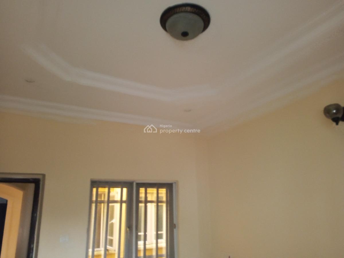 Beautiful 2 Bedroom Apartment Upstairs, Badore Ado Road, Ajah, Lagos, Flat / Apartment for Rent