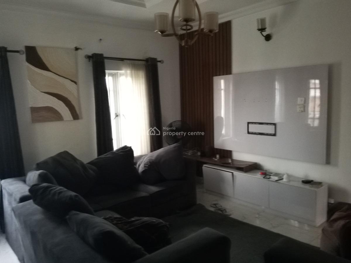 Beautiful 2 Bedroom Apartment Upstairs, Badore Ado Road, Ajah, Lagos, Flat / Apartment for Rent