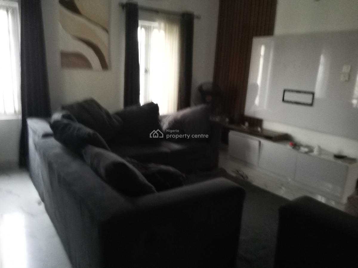 Beautiful 2 Bedroom Apartment Upstairs, Badore Ado Road, Ajah, Lagos, Flat / Apartment for Rent
