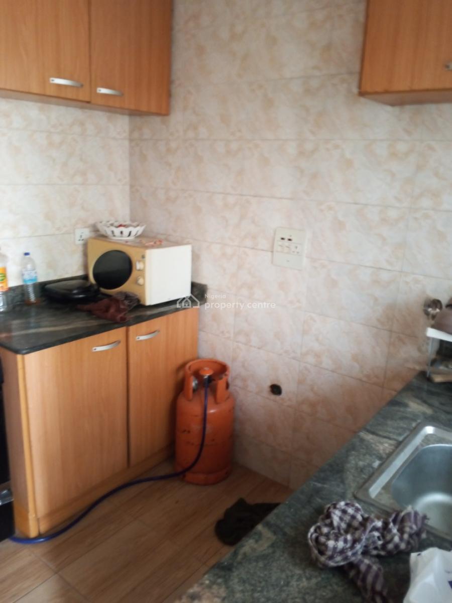 Beautiful 2 Bedroom Apartment Upstairs, Badore Ado Road, Ajah, Lagos, Flat / Apartment for Rent
