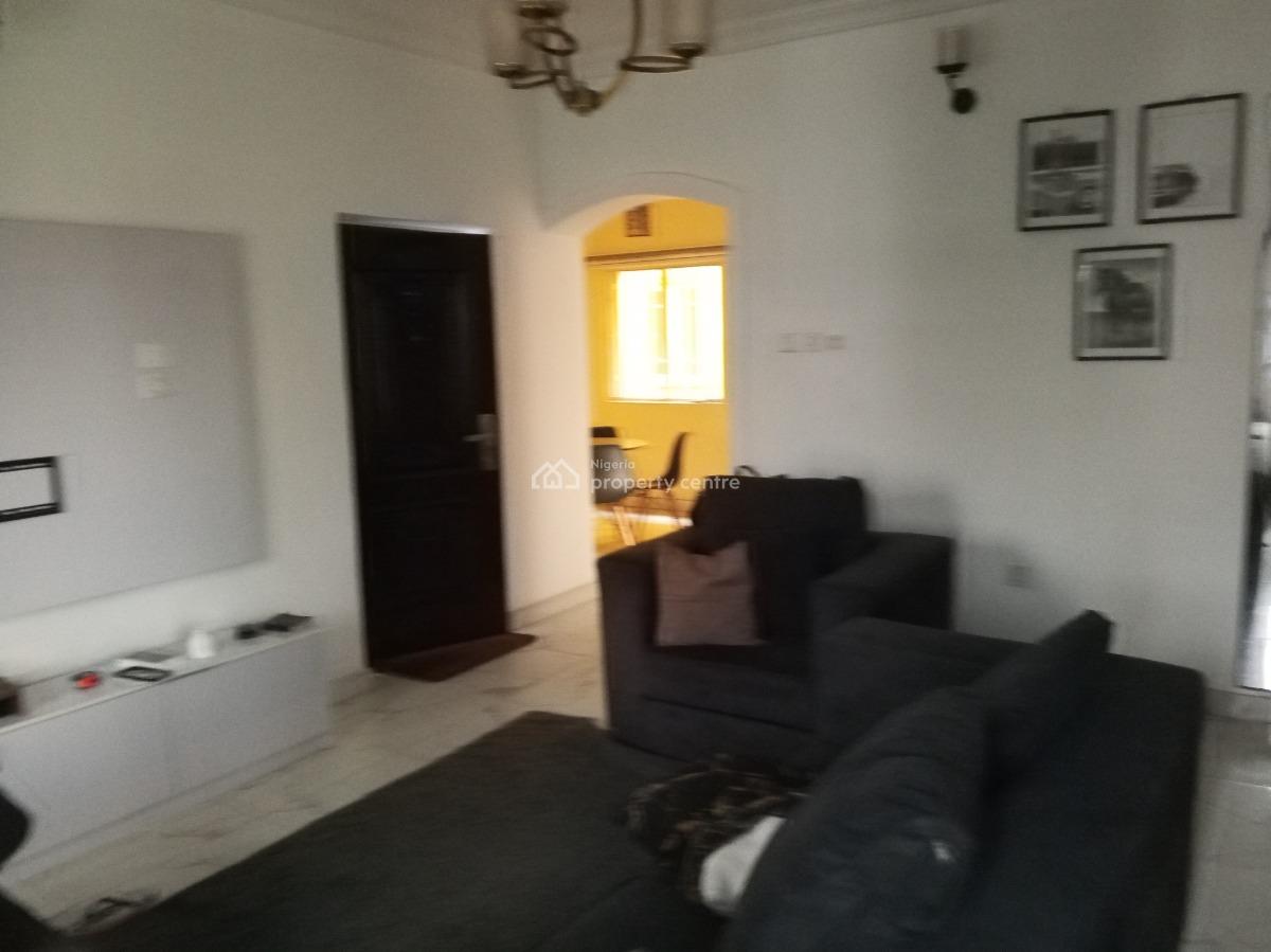 Beautiful 2 Bedroom Apartment Upstairs, Badore Ado Road, Ajah, Lagos, Flat / Apartment for Rent