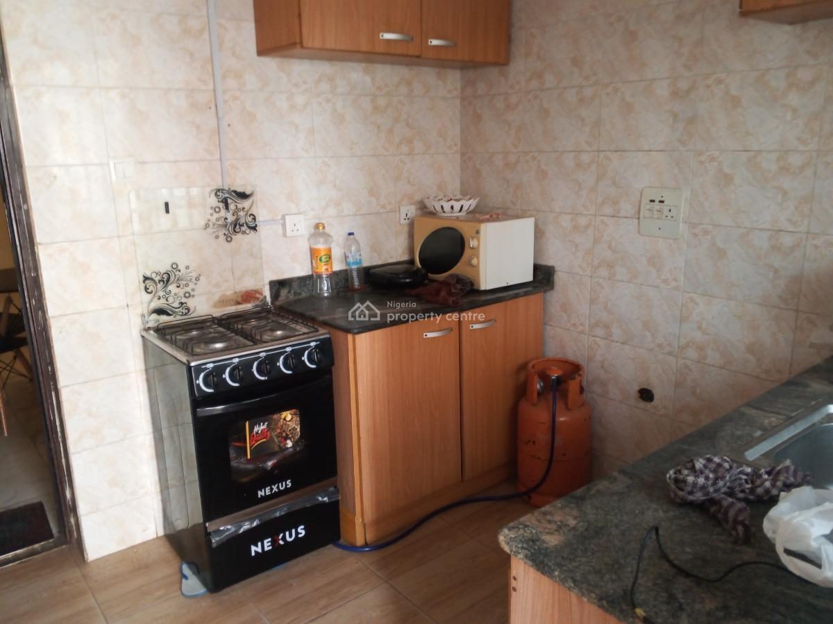 Beautiful 2 Bedroom Apartment Upstairs, Badore Ado Road, Ajah, Lagos, Flat / Apartment for Rent