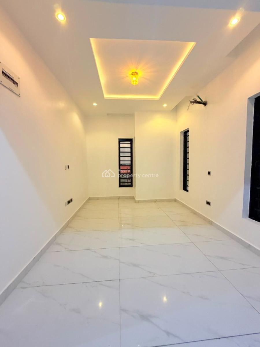 Signature 5-bedroom Detached Duplex + Bq with Private Leisure Features, Gra Phase 1, Magodo, Lagos, Detached Duplex for Sale