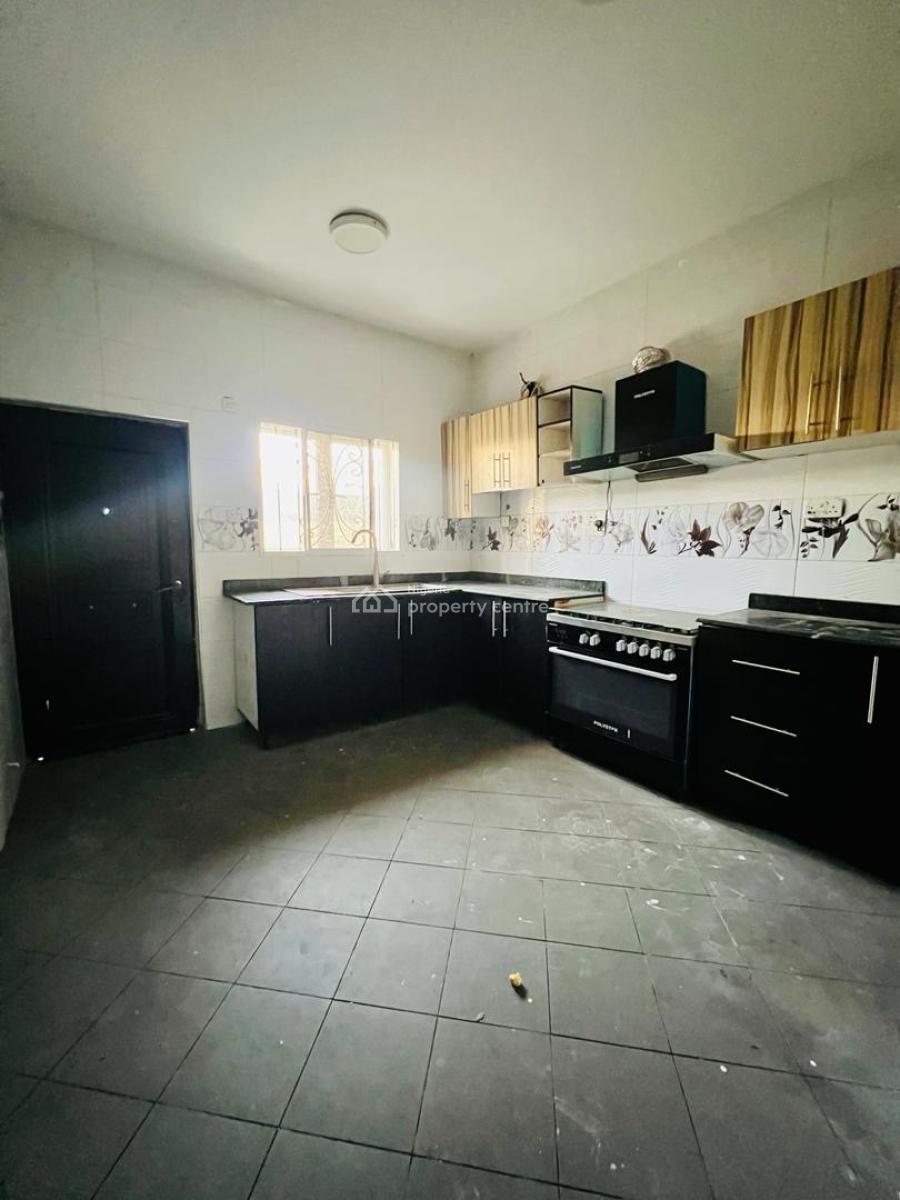 Fully Serviced 3 Bed Room Terrace Duplex with Specious Bq, Lekki Phase1, Lekki Phase 1, Lekki, Lagos, Terraced Duplex for Rent