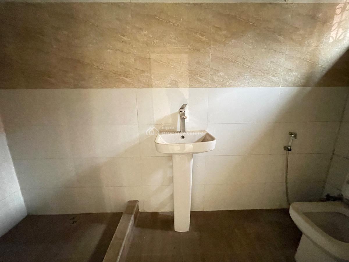 Newly Built 2 Bedroom Apartment, Anthony, Maryland, Lagos, Flat / Apartment for Sale