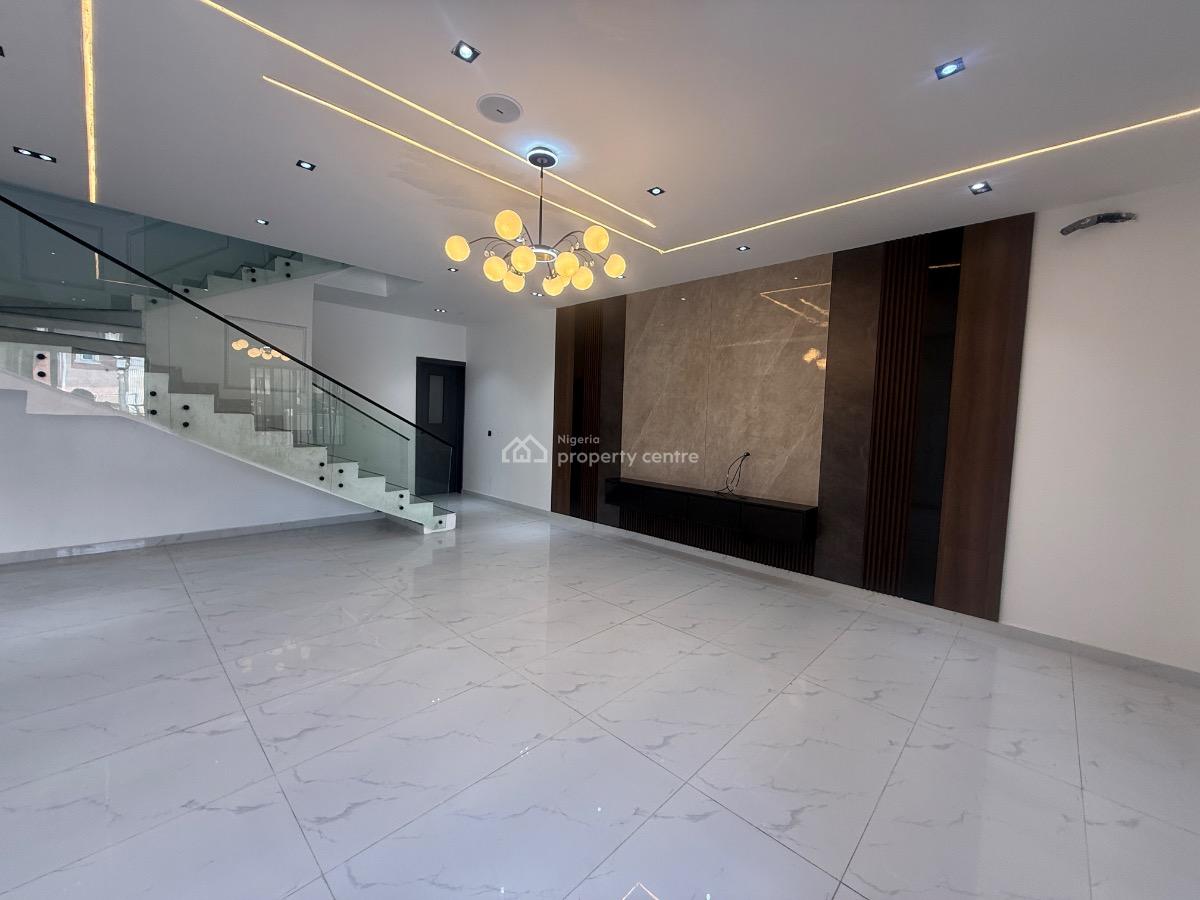 5 Bedroom Semi Detached Available, Ikota, Lekki, Lagos, Semi-detached Duplex for Sale