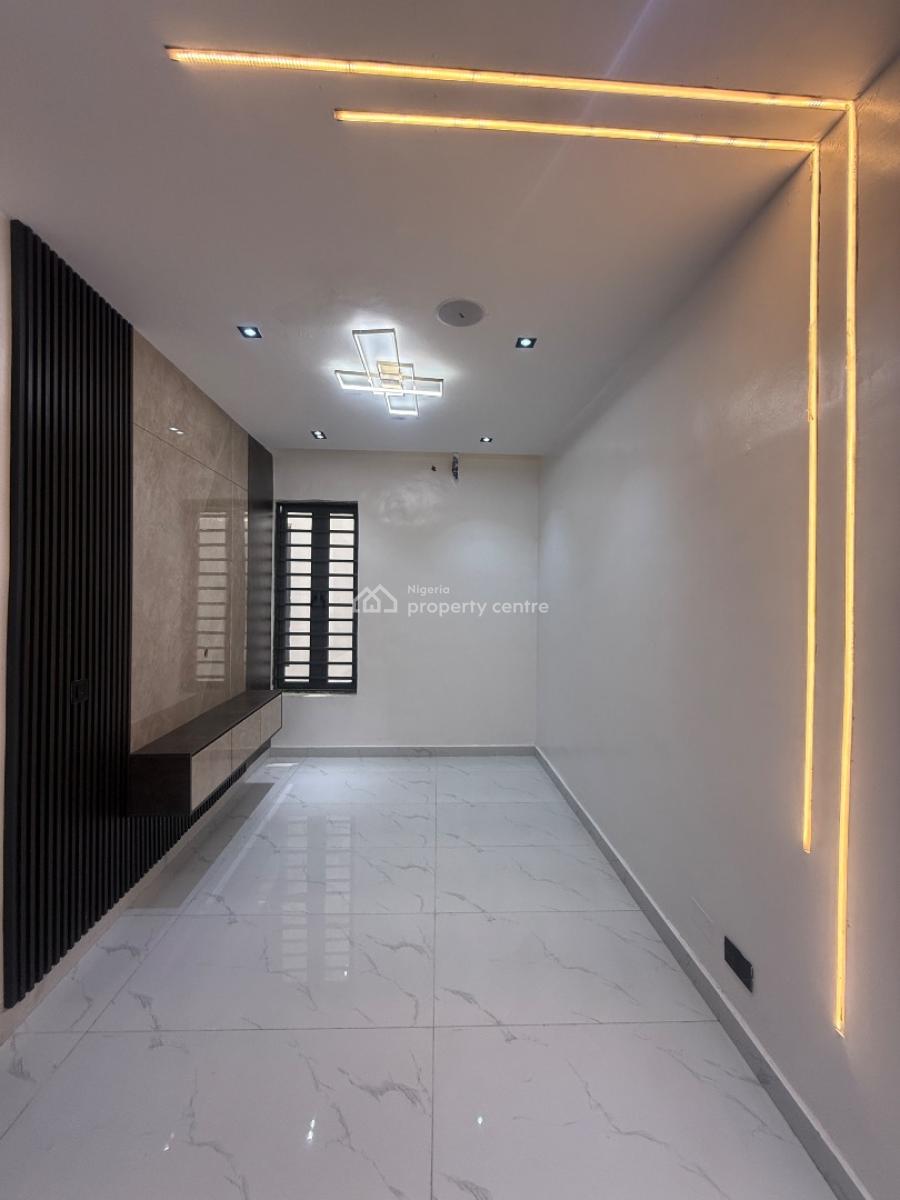 5 Bedroom Semi Detached Available, Ikota, Lekki, Lagos, Semi-detached Duplex for Sale
