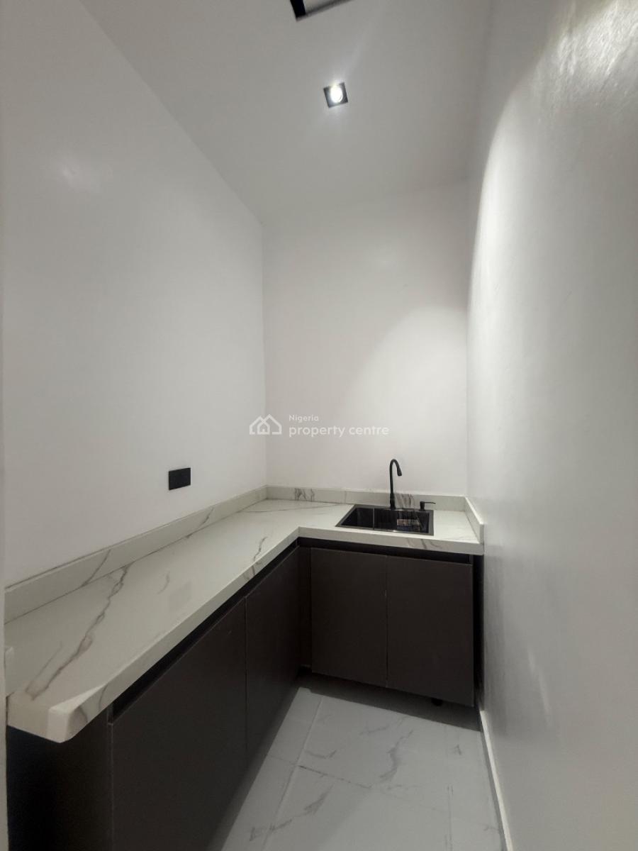 5 Bedroom Semi Detached Available, Ikota, Lekki, Lagos, Semi-detached Duplex for Sale