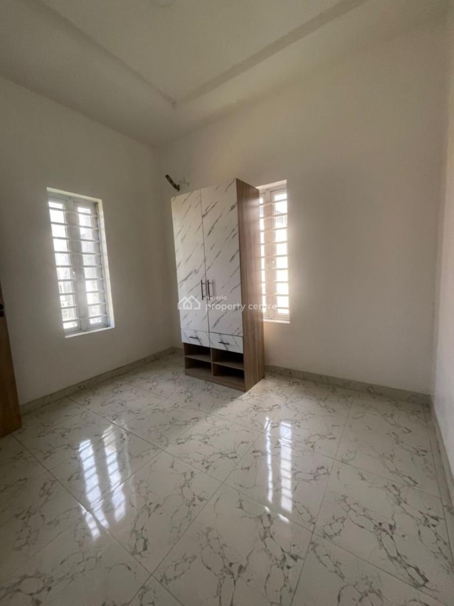 Luxury 4 Bedroom  Terrce  Duplex with Excellent Facility, Lekky County, Lekki, Lagos, Terraced Duplex for Sale