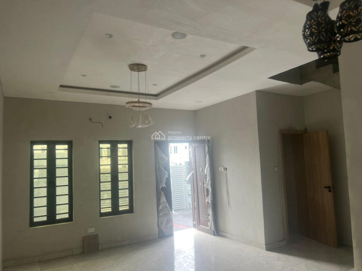 Self Compound 4 Bedroom Semi-detached Duplex with Bq, Lekki Phase 1, Lekki, Lagos, Semi-detached Duplex for Sale