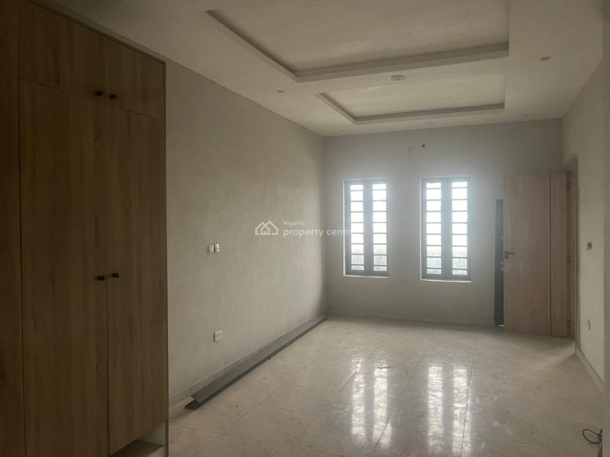 Self Compound 4 Bedroom Semi-detached Duplex with Bq, Lekki Phase 1, Lekki, Lagos, Semi-detached Duplex for Sale