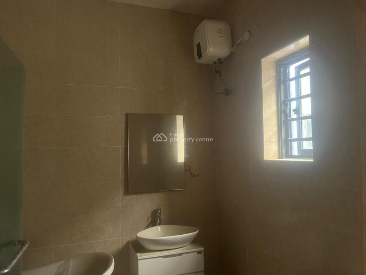 Self Compound 4 Bedroom Semi-detached Duplex with Bq, Lekki Phase 1, Lekki, Lagos, Semi-detached Duplex for Sale
