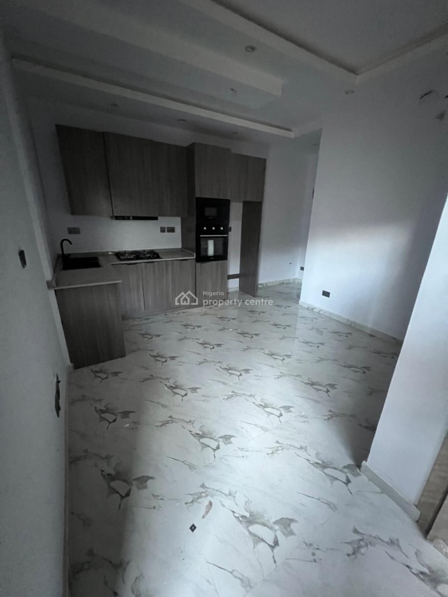 1 Bedroom Mini Flat, Ilasan, Lekki, Lagos, Mini Flat (room and Parlour) for Rent