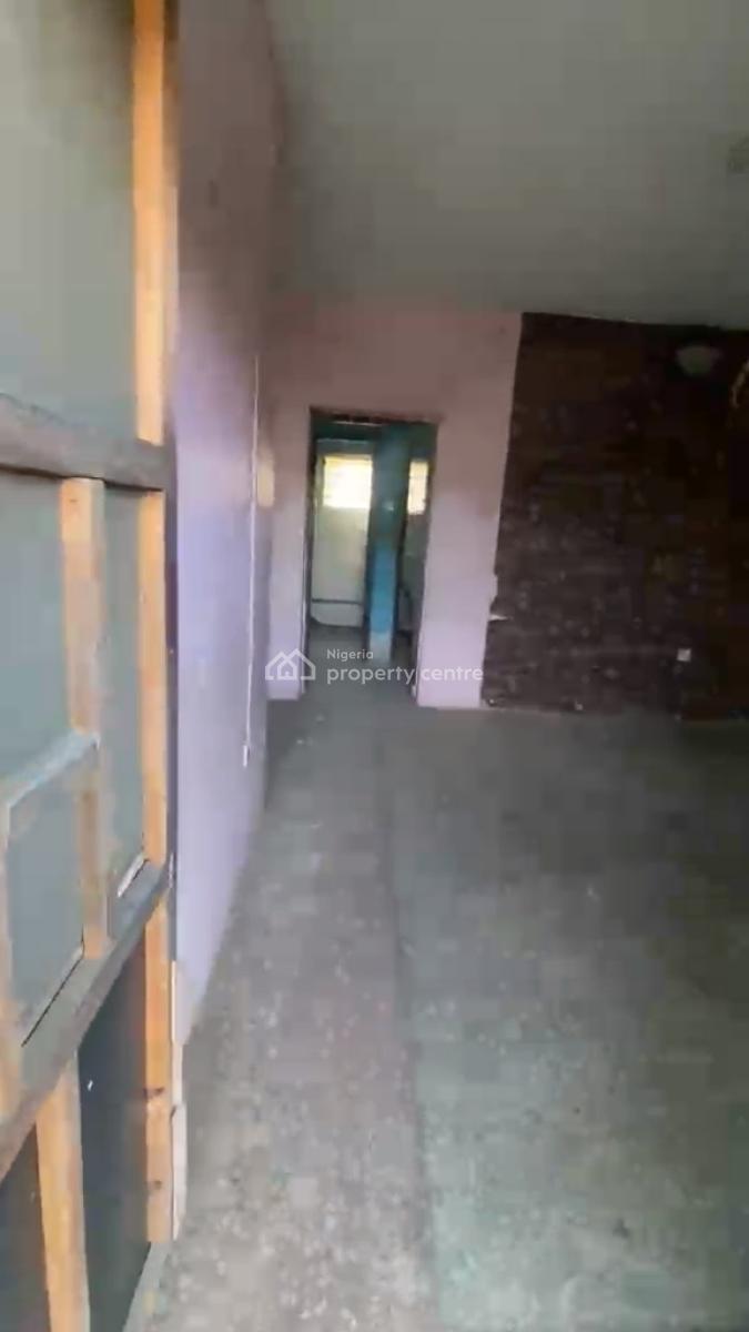 Spacious 3 Bedroom Apartment (ground Floor)), Off Ogba Road, Agege, Lagos, Flat / Apartment for Rent