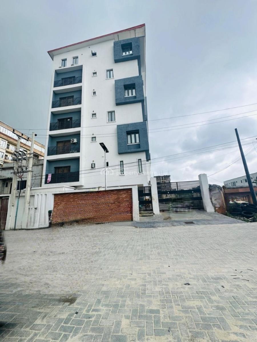 Furnished and Unfurnished 1bedroom. Apartment in Ikate ,lekki, Ikate ,lekki ,lagos , Nigeria, Ikate, Lekki, Lagos, Mini Flat (room and Parlour) for Sale