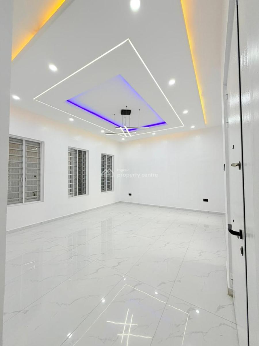 Spacious 3 Bedroom Terrace Duplex with Premium Amenities, Gbagada, Lagos, Terraced Duplex for Sale