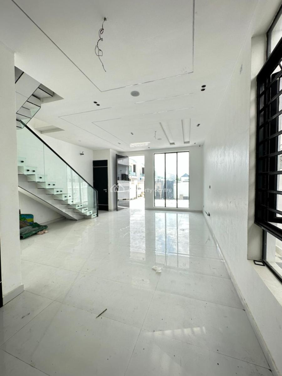 Exquisite Spacious 4 Bedroom Fully Detached Duplex with a Bq, Orchid Road, Lekki, Lagos, Detached Duplex for Sale