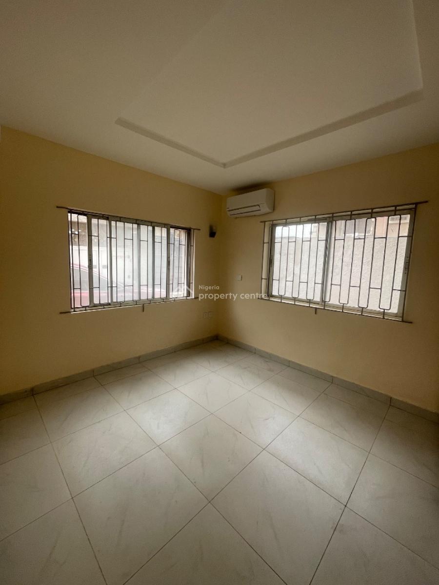 3 Bedroom Apartment, in an Estate, Gbagada, Lagos, Flat / Apartment for Rent