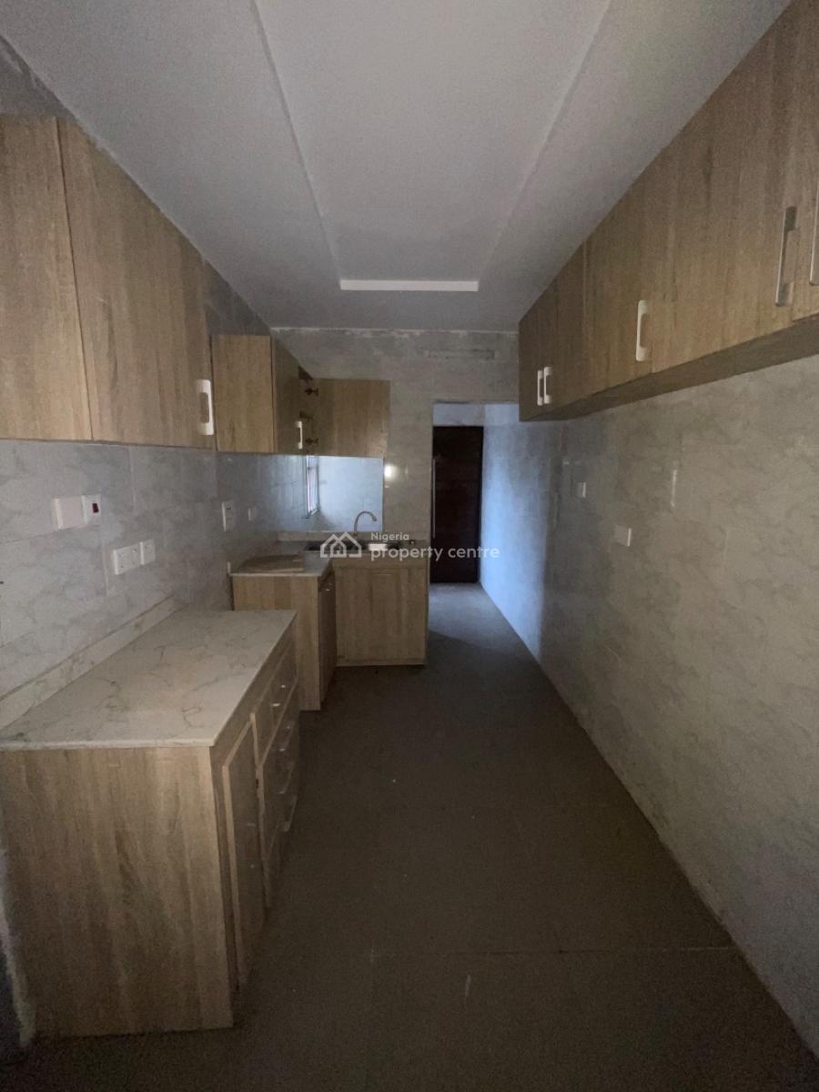 3 Bedroom Apartment, in an Estate, Gbagada, Lagos, Flat / Apartment for Rent